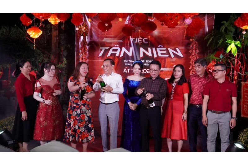 TIỆC TÂN NIÊN 2025: KHAI XUÂN MAY MẮN – GẮN KẾT THÀNH CÔNG