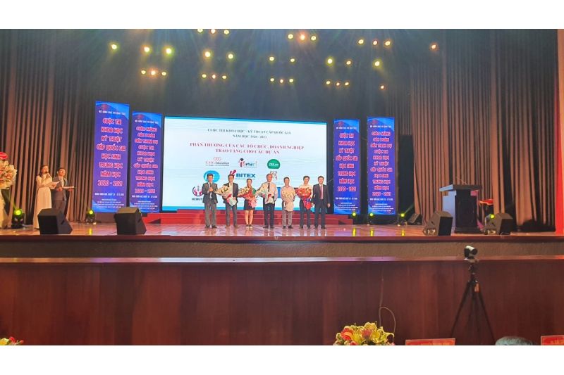 Bitex hân hạnh đồng hành cùng cuộc thi khoa học kỹ thuật quốc gia học sinh trung học năm học 2020-2021