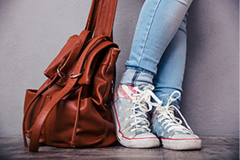 Những điều cần lưu ý khi chọn mua balo thời trang cho teen