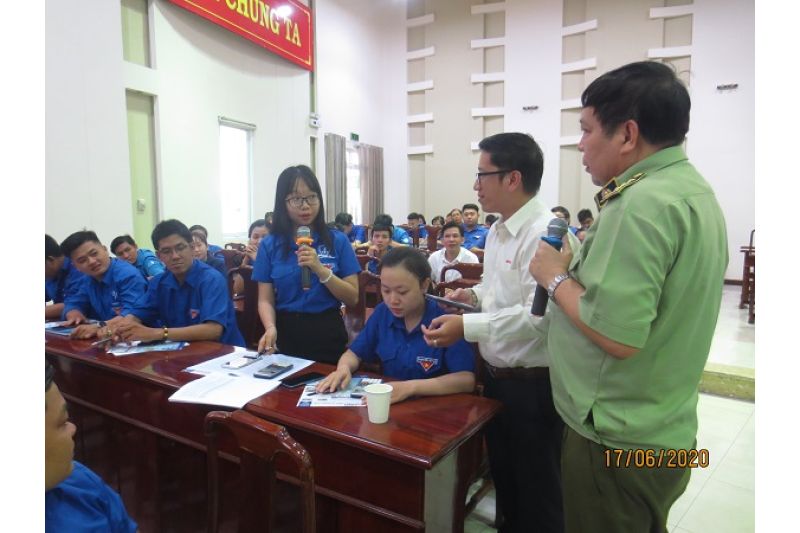 Hội nghị tập huấn chống hàng giả - bảo vệ người tiêu dùng tỉnh Bình Dương