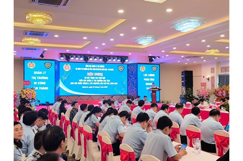 BITEX THAM GIA HỘI NGHỊ SƠ KẾT QUY CHẾ PHỐI HỢP GIỮA CÁC CỤC QLTT KHU VỰC MIỀN TRUNG - TÂY NGUYÊN LẦN THỨ XVIII NĂM 2024