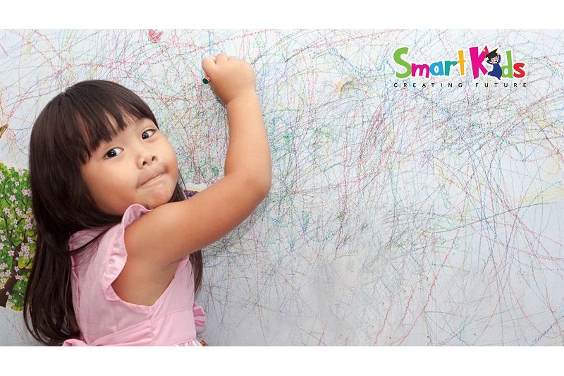 Hướng dẫn mẹ chọn bút sáp màu cho con thỏa sức sáng tạo