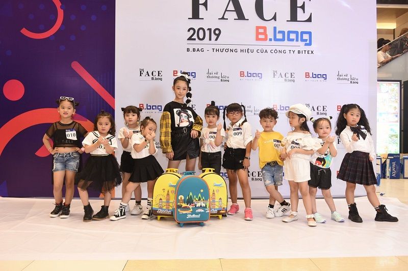Mua balo cần kéo học sinh giá tốt và bảo hành dài hạn ở đâu?