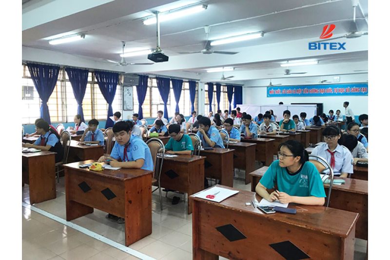 BITEX đồng hành cùng cuộc thi giải toán máy tính cầm tay quận 4 và quận 10 (TP.HCM)