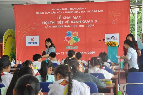 Hơn 8000 hoạ sĩ nhí tại 6 quận tranh tài tại Hội thi Nét vẽ xanh ngày 12-1