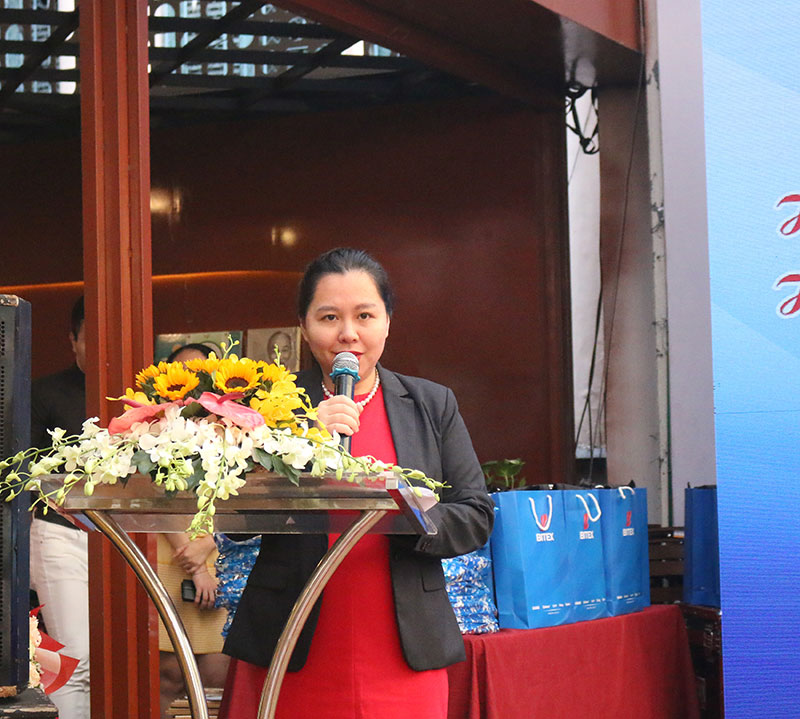 Cong-ty-bitex-tai-tro-hoi-thi-lon-len-cung-sach-lan-thu-20-6