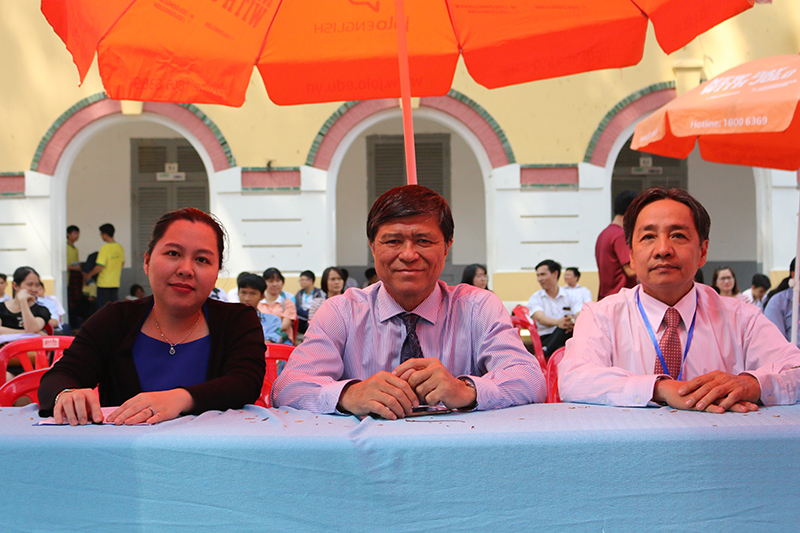 ky-thi-hoc-sinh-gioi-giai-toan-tren-may-tinh-cam-tay-casio_4