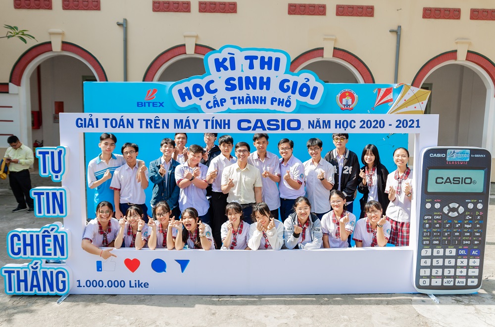 giai-toan-tren-may-tinh-cap-thanh-pho-lan-26-8