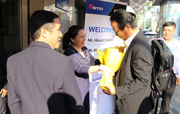 Casio-tham-cong-ty-bitex-7