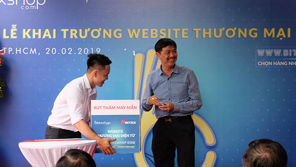 khai-truong-trang-thuong-mai-dien-tu-bitexshop-com-2