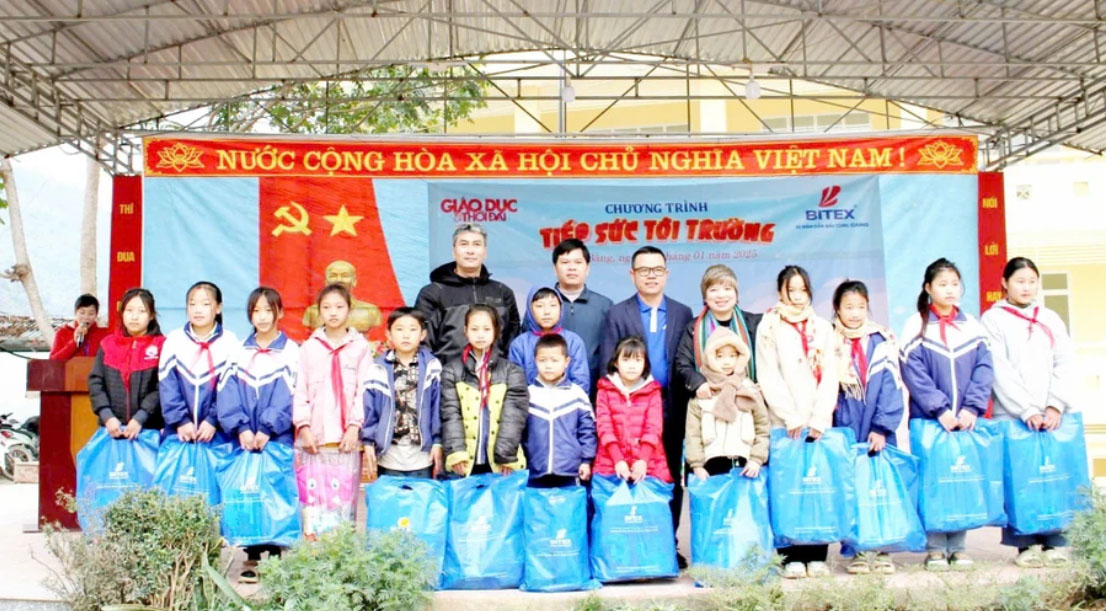 BITEX đồng hành cùng Báo Giáo dục và Thời đại trong chương trình “Tiếp sức tới trường” tại huyện Bảo Lâm, Cao Bằng
