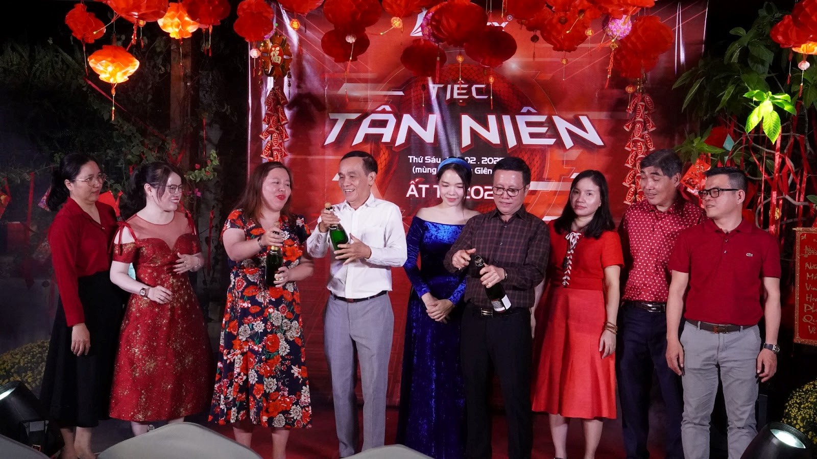 TIỆC TÂN NIÊN 2025: KHAI XUÂN MAY MẮN – GẮN KẾT THÀNH CÔNG