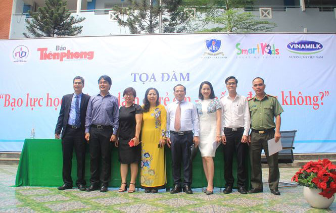 smartkids-tai-tro-toa-dam-bao-luc-hoc-duong-dam-o-tre-em