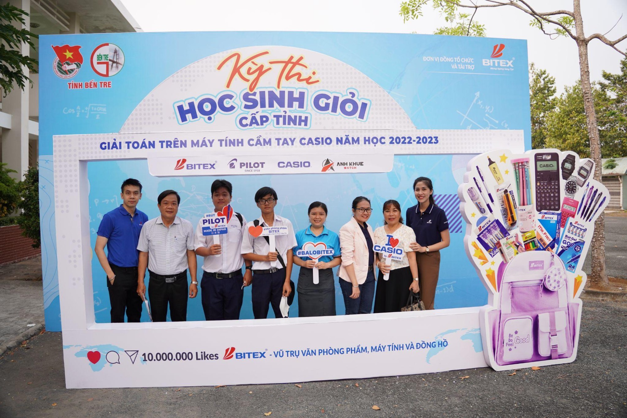 Bitex đồng hành với 400 học sinh bến tre giải toán trên máy tính học sinh casio