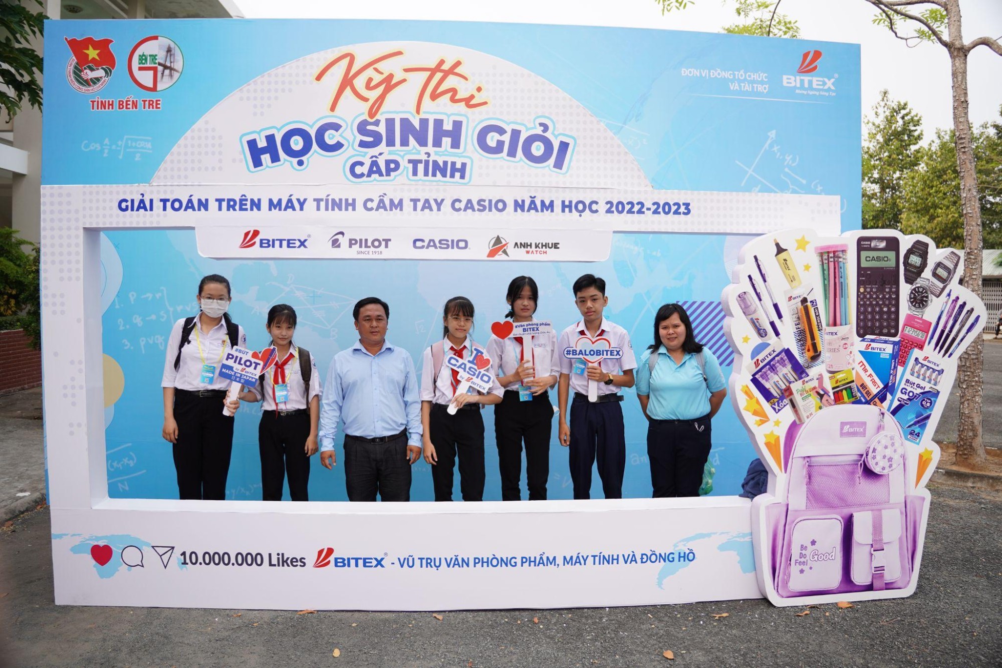 Bitex dồng hành cùng 400 học sinh trên máy tính casio bitex