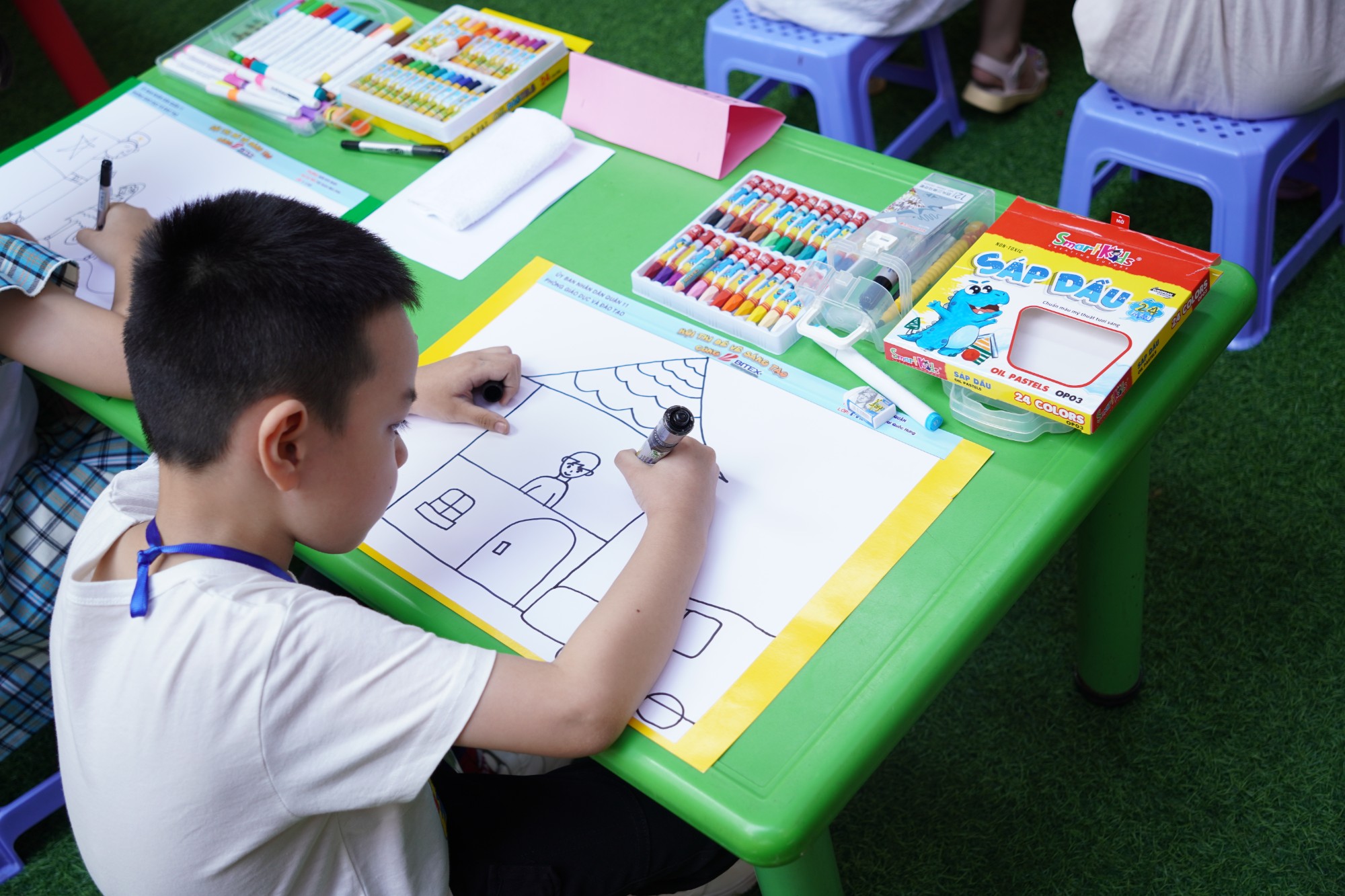 Sản phẩm từ nhà tài trợ SmartKids với chất lượng Châu  u được nhiều thí sinh lựa chọn sử dụng trong hội thi