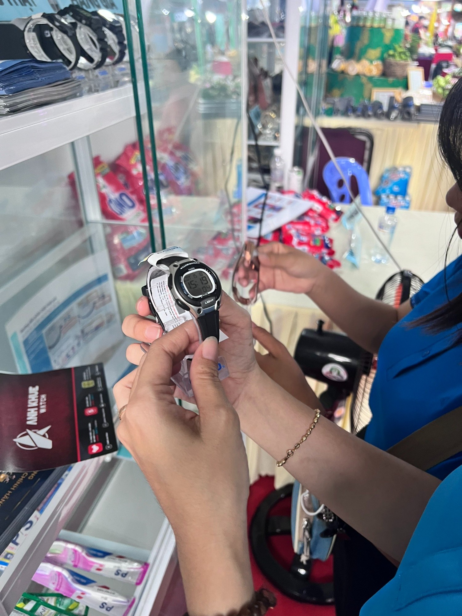 BITEX luôn cam kết đem đến cho người dùng những trải nghiệm sử dụng sản phẩm chính hãng chất lượng nhất