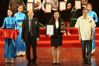 BITEX đạt top 20 thương hiệu phát triển bền vững và sản phẩm, dịch vụ chất lượng cao Việt Nam 2017