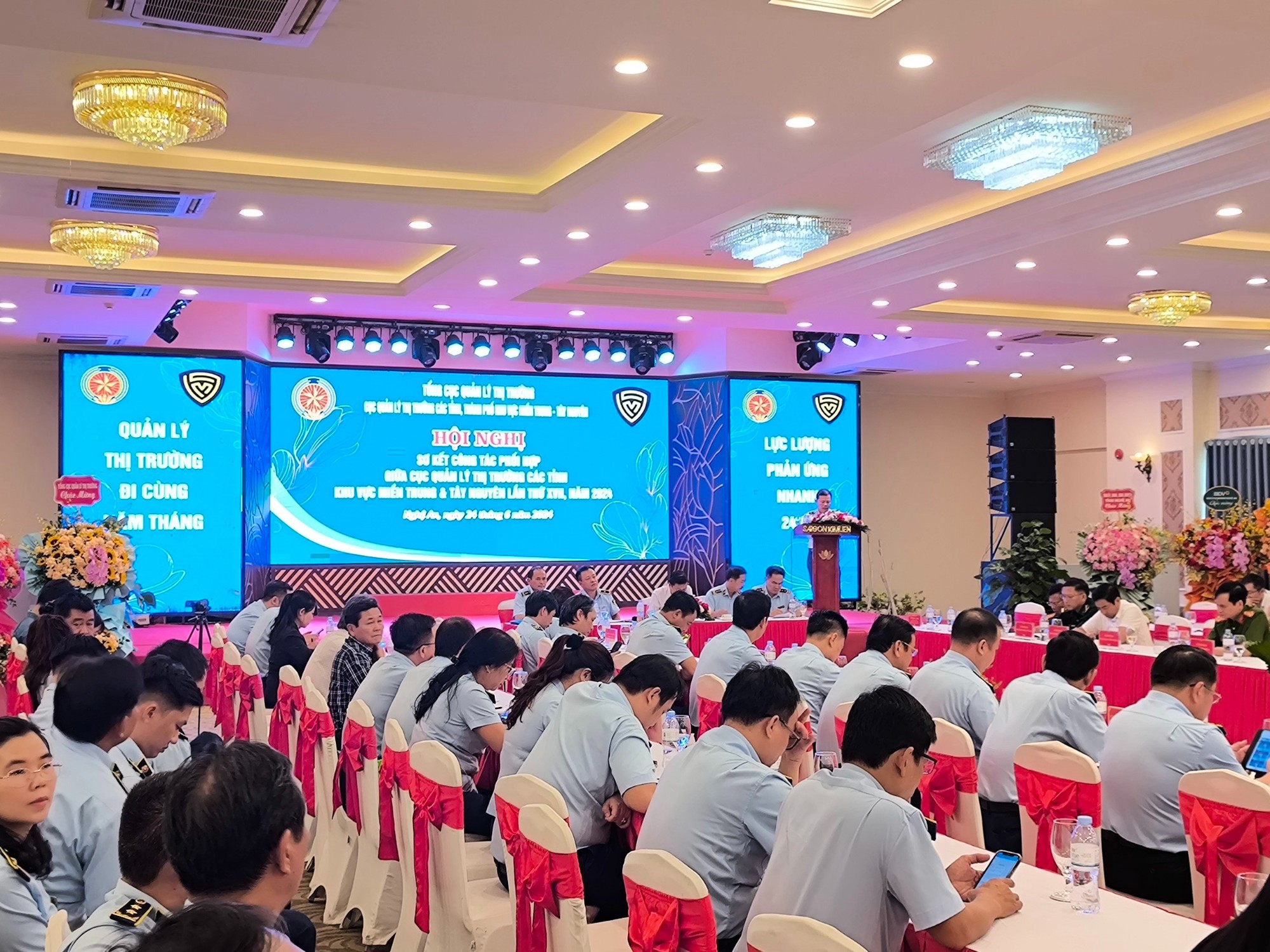 BITEX THAM GIA HỘI NGHỊ SƠ KẾT QUY CHẾ PHỐI HỢP GIỮA CÁC CỤC QLTT KHU VỰC MIỀN TRUNG - TÂY NGUYÊN LẦN THỨ XVIII NĂM 2024