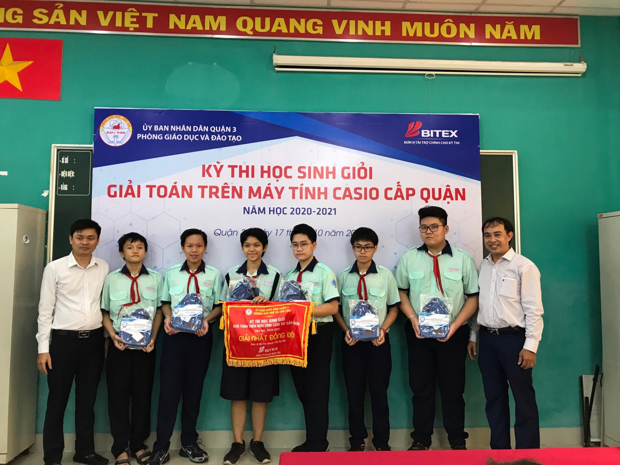 Cac_thi_sinh_tham_dY_cuYc_thi_tYi_quYn_3_Ya_YYt_nhiYu_kYt_quY_xuYt_sYc.