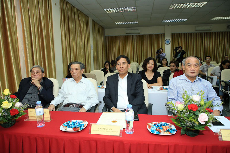 le-cong-bo-dong-hanh-cung-giao-vien-vuot-kho-3