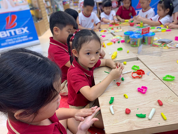 be-sang-tao-dat-nan-bot-nan-smartkids--tai-nha-sach