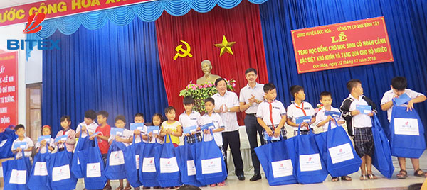 bitex-trao-qua-tu-thien-tai-duc-hoa-long-an-5