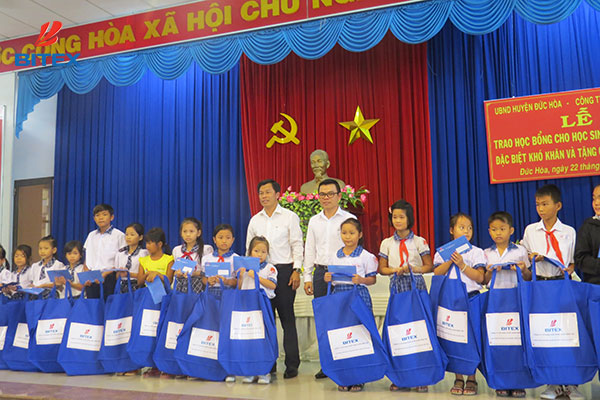 bitex-trao-qua-tu-thien-tai-duc-hoa-long-an-6
